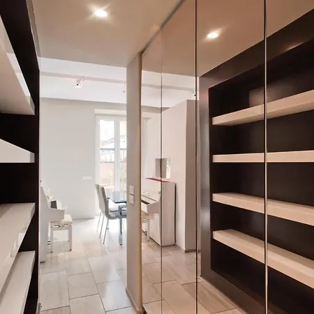Rent In Apartment *